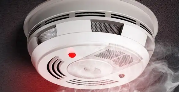 Installed smoke detector providing reliable fire detection in Orlando, FL