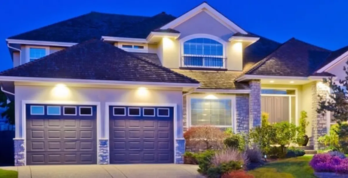 Programmable lighting installation improving residential exterior lighting control in Orlando, FL