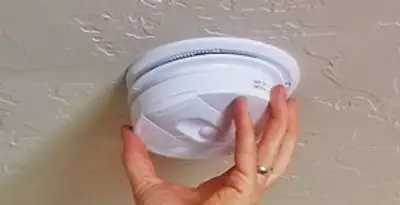 Smoke detector installation service ensuring home safety in Orlando, FL